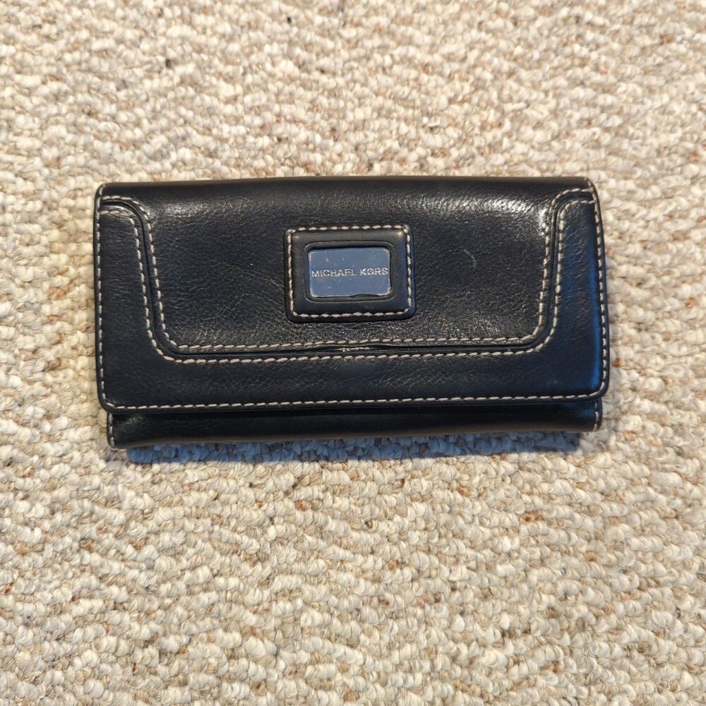 Michael Kors Brookville Carryall Leather Wallet Black Snap Change Pouch